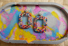 Load image into Gallery viewer, Arch sprinkle rainbow resin earrings