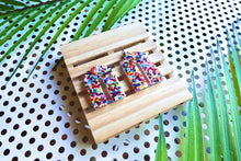 Load image into Gallery viewer, Arch sprinkle rainbow resin earrings