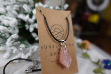 Load image into Gallery viewer, Pink Resin Necklace
