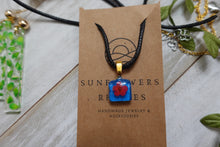 Load image into Gallery viewer, Small Square Blue Necklace with pressed Flower
