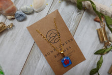 Load image into Gallery viewer, Small Square Blue Necklace with pressed Flower
