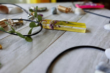 Load image into Gallery viewer, Yellow and Purple Pressed Flower Necklace
