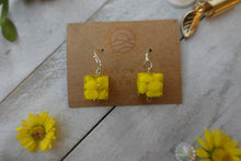 Load image into Gallery viewer, Yellow Rock Cube Earrings
