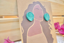 Load image into Gallery viewer, Green Sea shell studs
