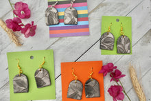 Load image into Gallery viewer, Silver leaf textured arch dangle earrings
