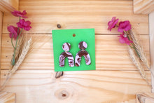 Load image into Gallery viewer, Pink and Brown marbled polymer clay earrings
