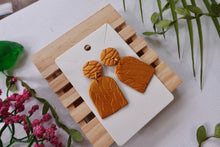 Load image into Gallery viewer, Handmade Gold textured print arch earrings
