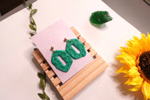 Load image into Gallery viewer, Leopard print greenish earrings | polymer clay | handmade
