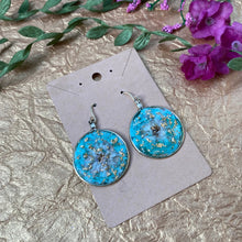 Load image into Gallery viewer, Flower pressed Resin earrings | teal and white circle hoop | pressed white flower|
