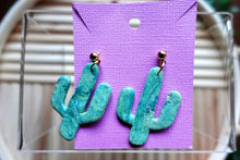 Load image into Gallery viewer, Green Cactus earrings | handmade |polymer clay
