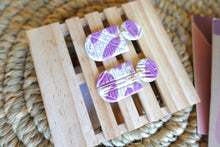 Load image into Gallery viewer, Purple and white Dangle textured earrings
