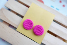 Load image into Gallery viewer, Pink wood textured hot pink studs
